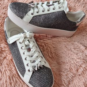Tenis Michael Kors para dama