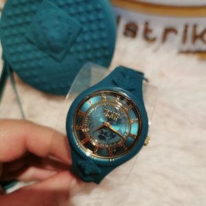 Reloj Versus