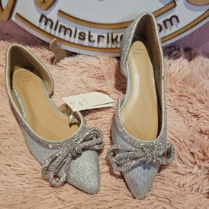Flats a New Day plata