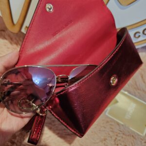 Michael Kors case vino para lentes