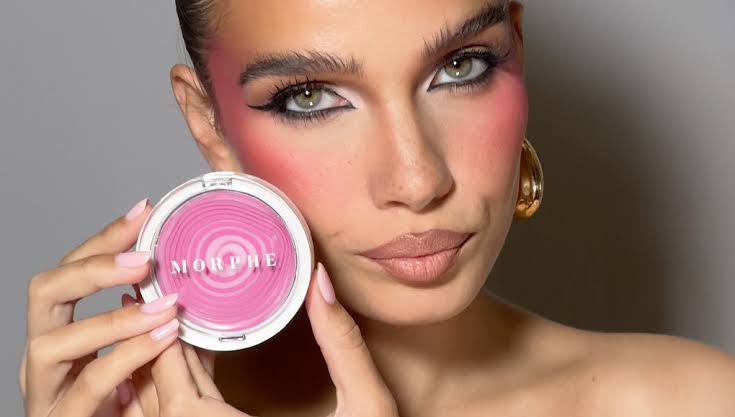 Huephoric Rush 3-in-1 Silk Blush pleasured