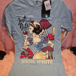 Playera Blanca Nieves